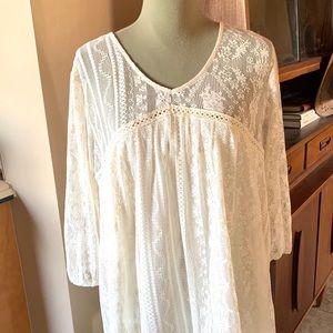 Feminine and Romantic Ivory Lace Top